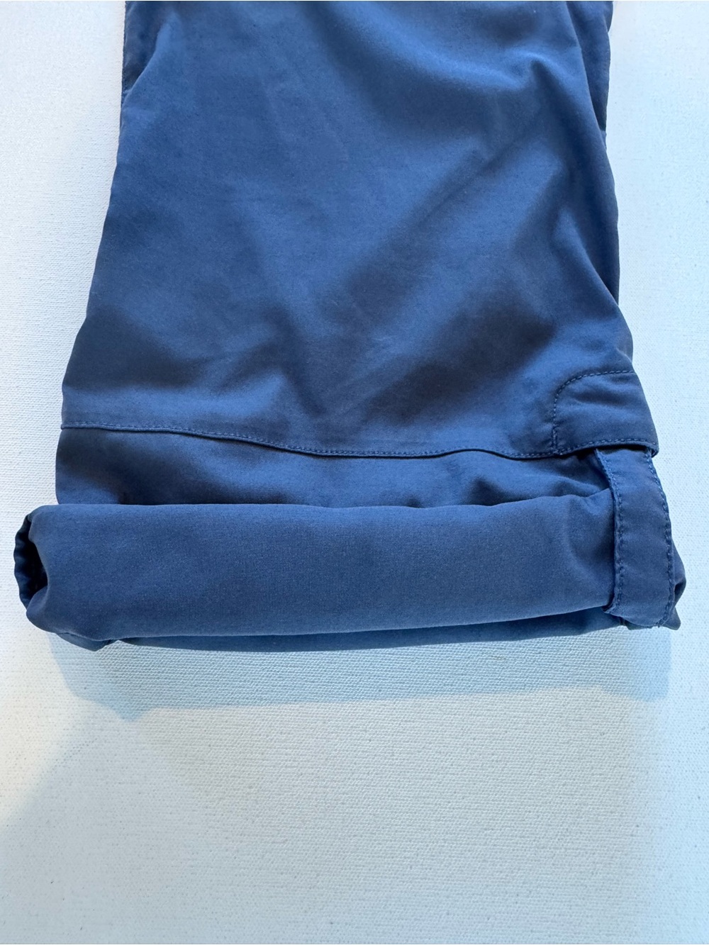 Duluth Trading 18x33 Dry on the Fly Bootcut Cargo Women’s Pant Blue Roll Cuffs - Picture 11 of 16